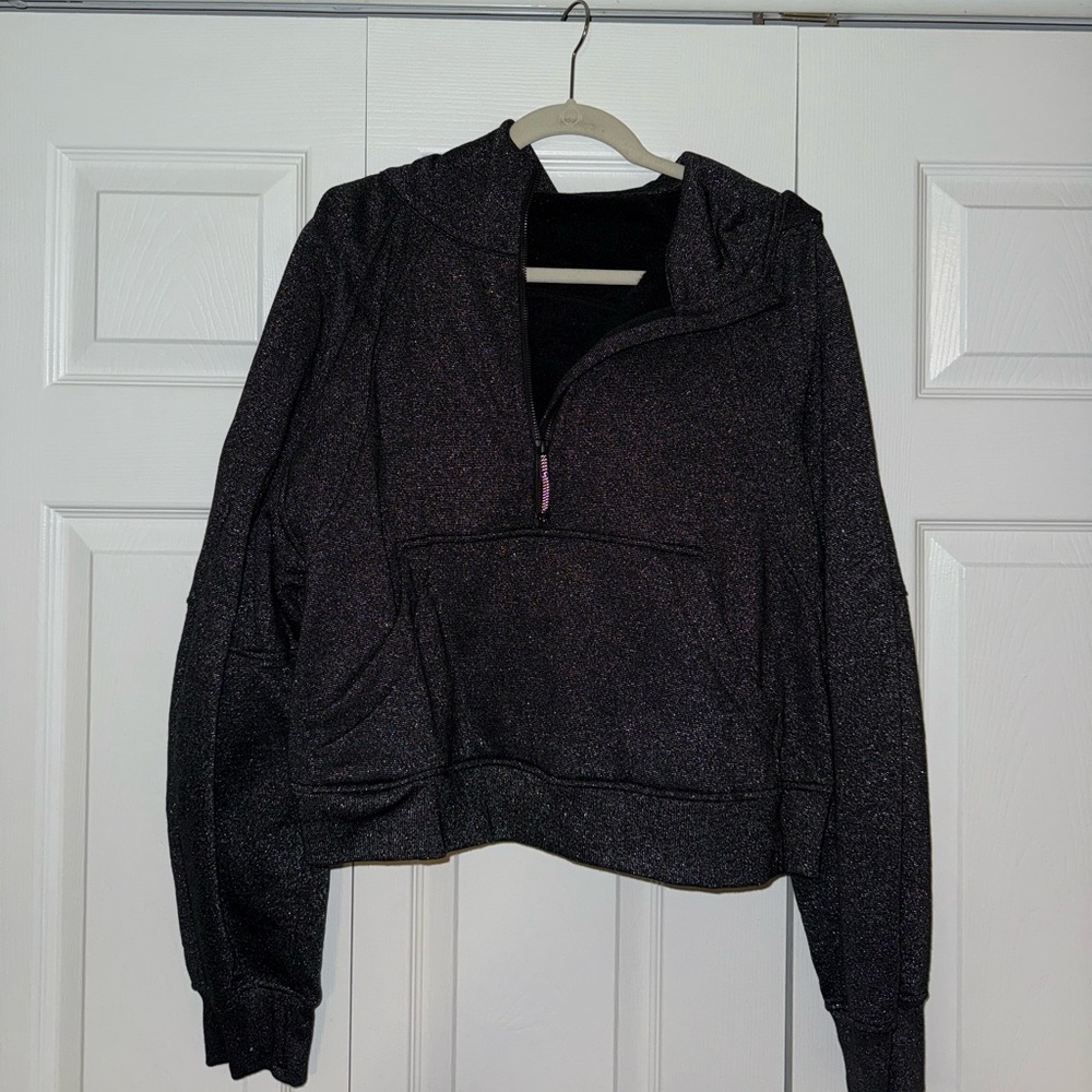 Lululemon cropped sparkle hooded scuba